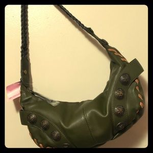 💣$4.00 WITH BUNDLE 💣👜GREEN PURSE BRAND NEW👜